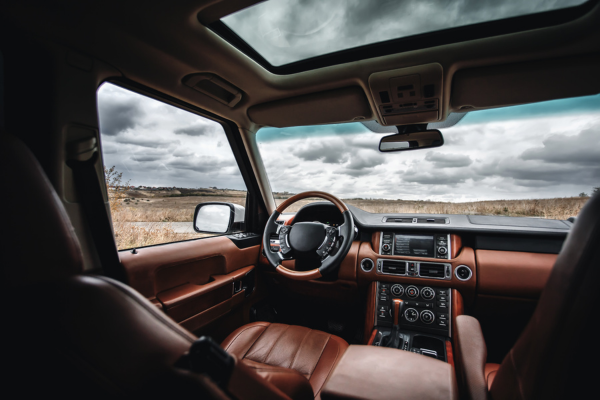 7 Seater Maxi Cab Exterior